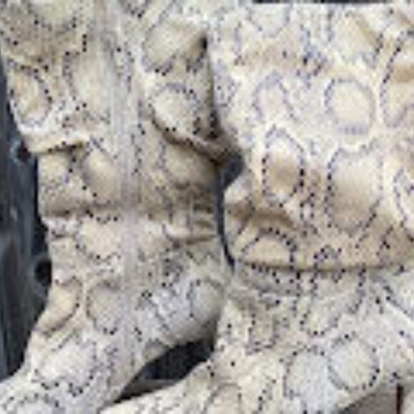 XOXO Women's Ankle High Boots, Faux Snakeskin Stilettos, Size 7 1/2M - Picture 3 of 9